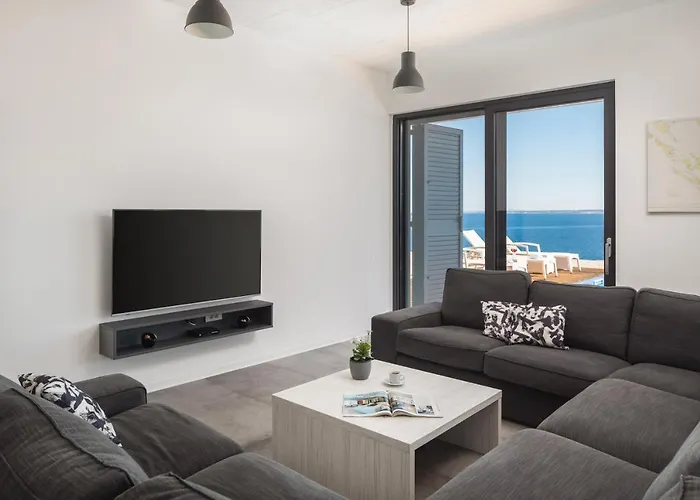 Unique Zaglava Villa