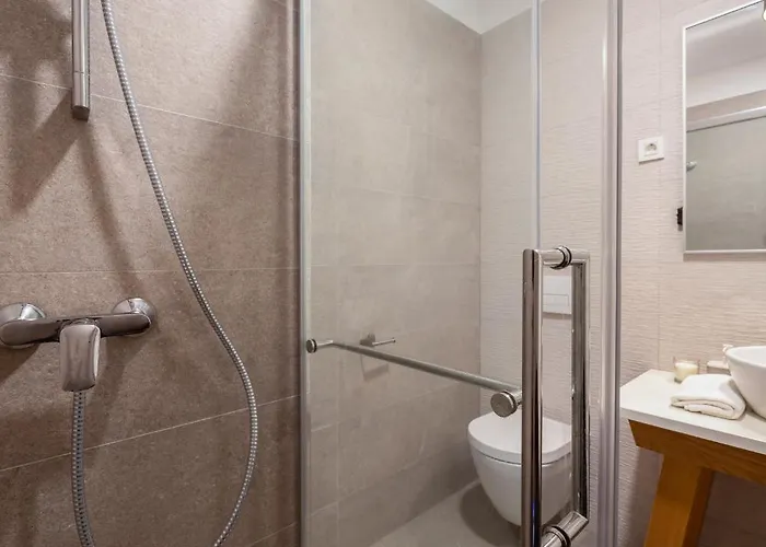 Unique Zaglava * Kosljun