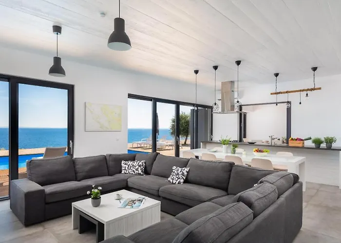 Unique Zaglava Villa